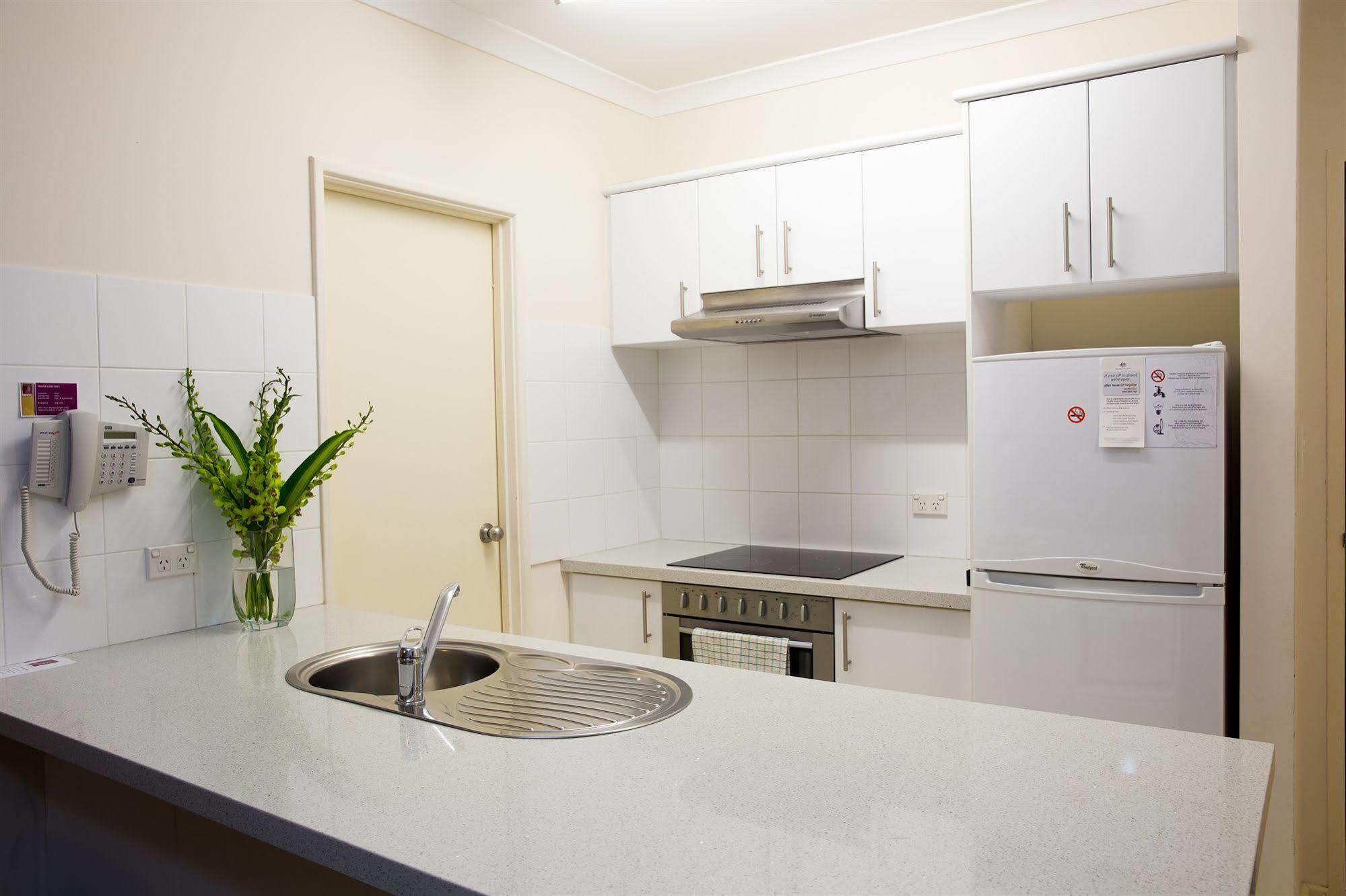 Regal Apartments Perth Luaran gambar